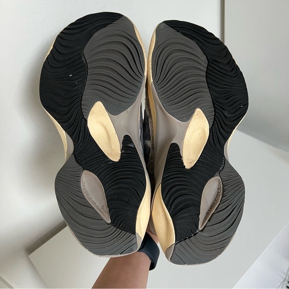 New Balance WRPD Sneakers in Sea Salt / Moonrock / Calcium - Picture 6 of 7